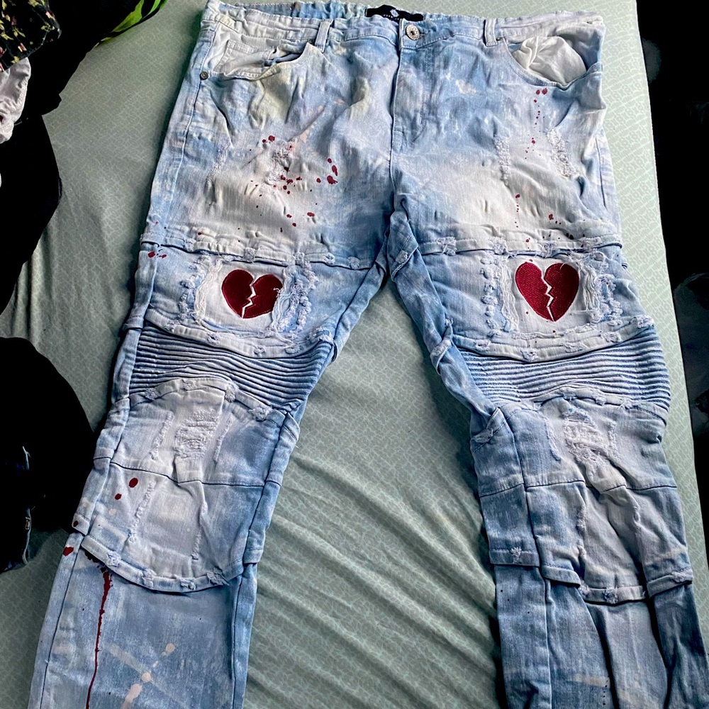 Focus jeans distressed Jeans size 40 W and 32 L